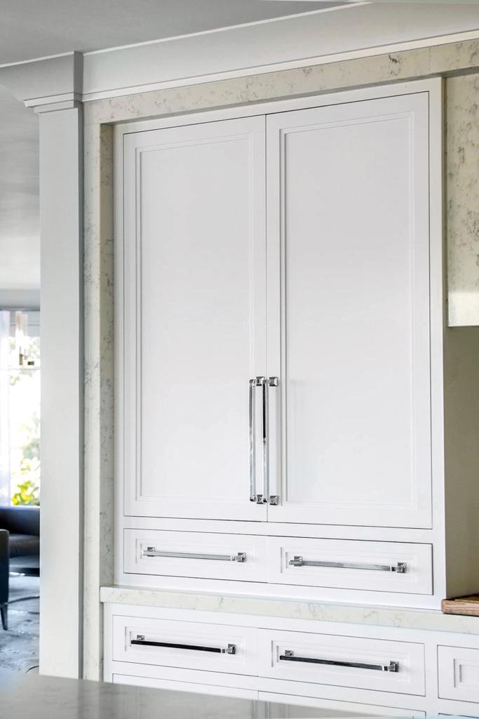 Modern Art Kitchen bespoke millwork commission — modern sculleries series